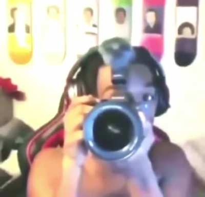 Si