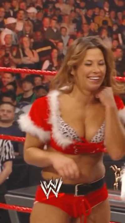 Mickie James