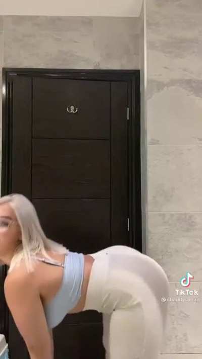 pawg moving fr🥶