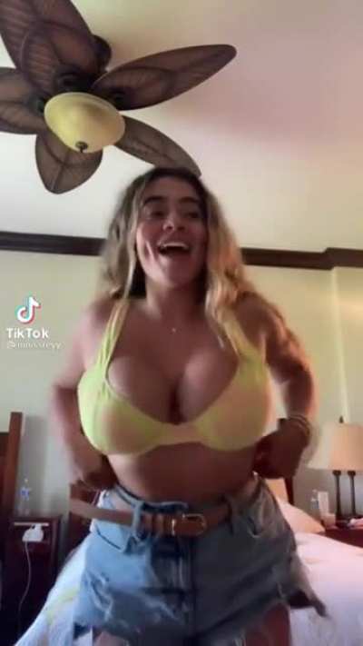 Love that top