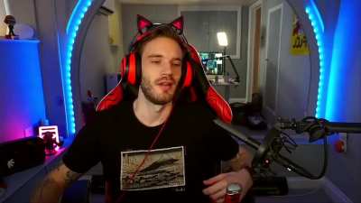 Pewds reacts to JJ leaving twitter.