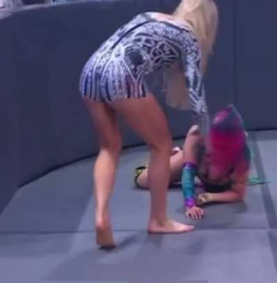Charlotte Flair