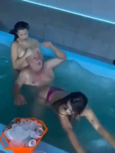 Pool Party with sugar babies