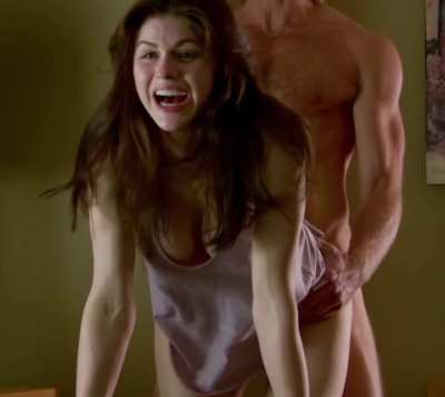 Alexandra Daddario getting doggy in Layover 2017 [Highest Quality]