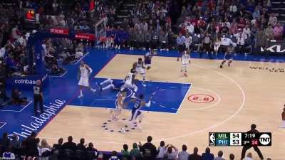 [Highlight] Brook Lopez denies Embiid's thunderous dunk attempt