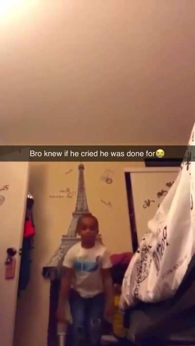 😭