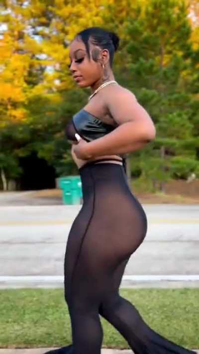 There she go again with them see-thru 😮‍💨🔥