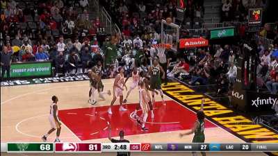 [Highlight] Huerter looking nervous as he has to guard Giannis 1 on 1
