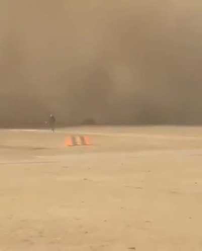 Russian national sport: race against sandstorm.