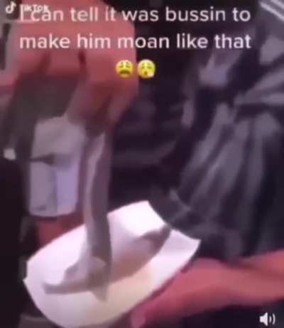 UUUAAAAAAA