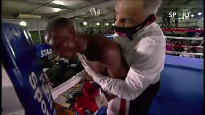 Boxer fights non-existent opponent. Simiso Buthelezi is reported to be in stable condition following his fight with Siphesihle Mntungwa. Via @TimBoxeo on twitter. More updates there.