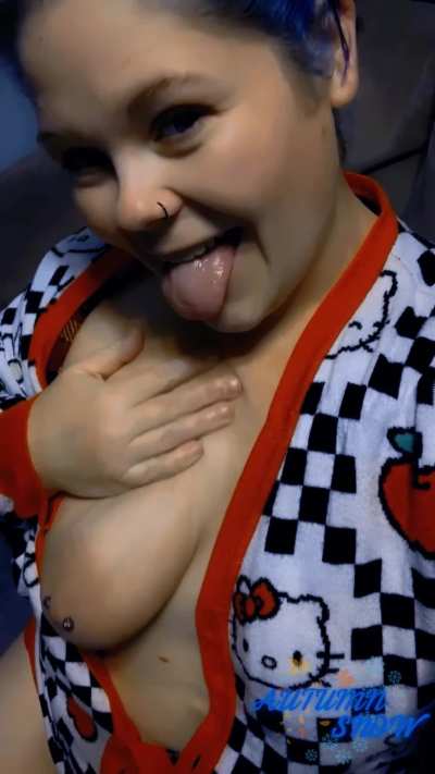 Hello Ki...Titty