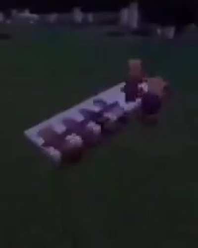 Ring ding ding ding ding ding Ring ding ding ding bem bem bem