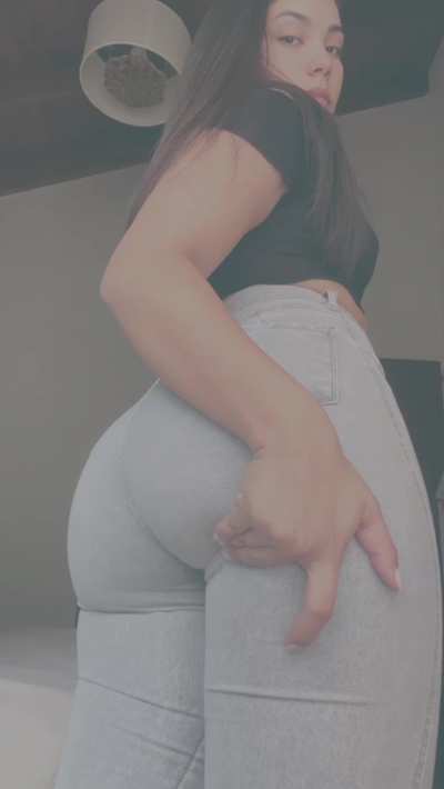 my farts come out very hot