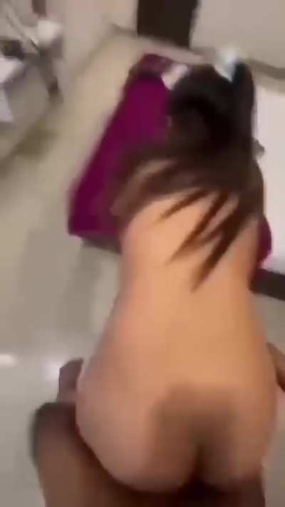 North curves grinding on me, I dragged her into the dark and fucked her sense<wbr>less👄<wbr>💦