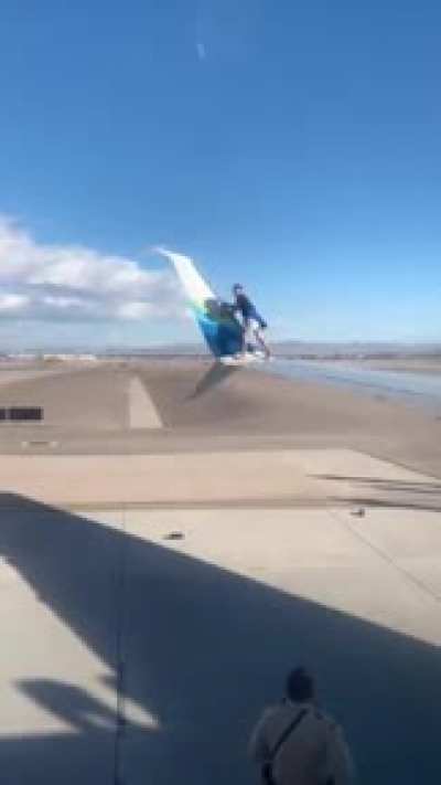 WCGW When I Try To Climb the Winglet of This Plane?