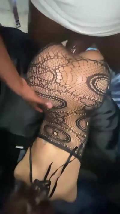 Ass Shaking