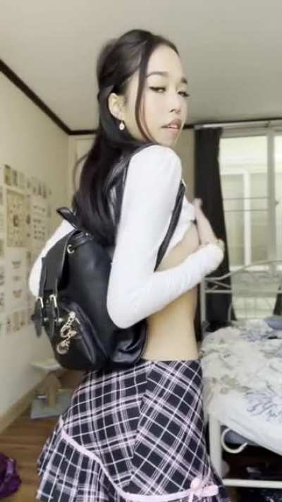 ready to go to class with no panties