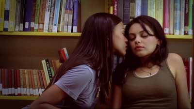 Zoe Saldana getting a taste of Mila Kunis