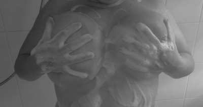 Soapy bookies are the best boobi<wbr>es🧼💦🫧