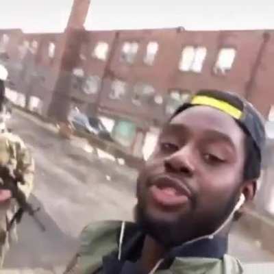 National guard soldier being wholesome and spreading positive vibes.