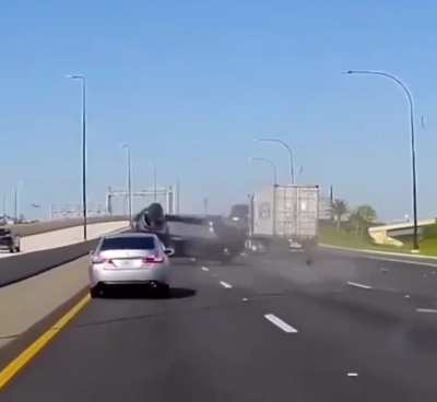 Not the ideal way to change lane