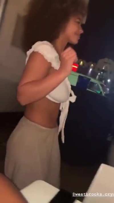 😍
