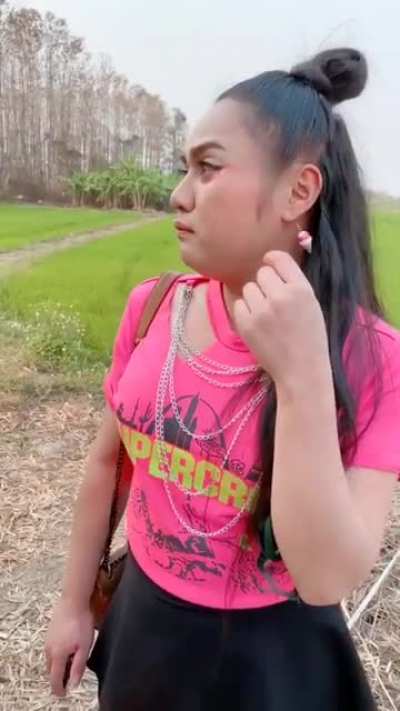 Beautiful lady lost his boyfriend named Saipan