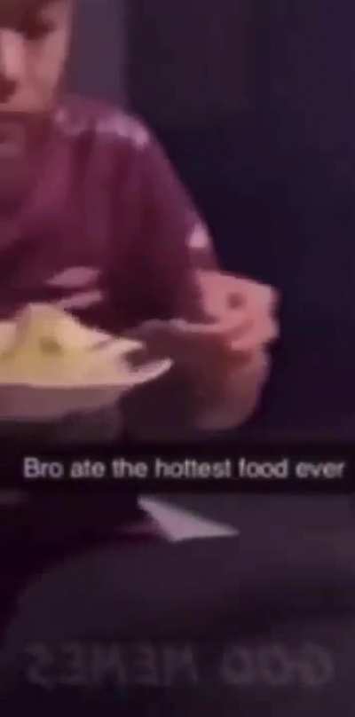 😳 