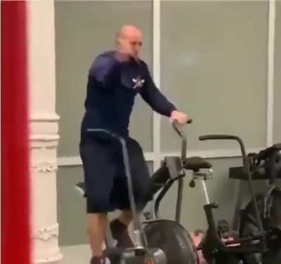 When the shadow people come for you at the gym