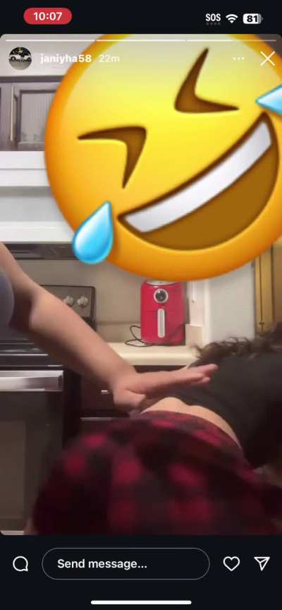 Slim thick thot
