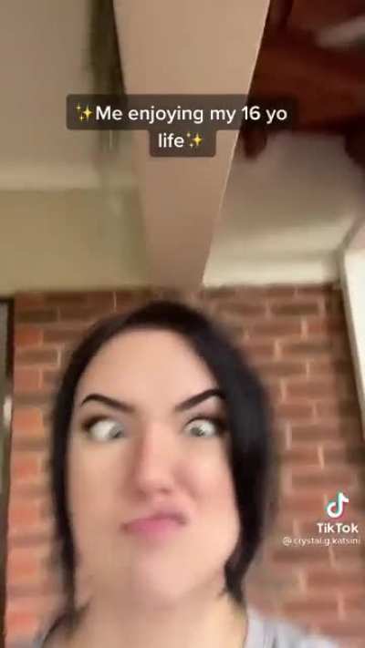 Making faces is peak comedy /s
