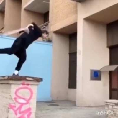 Doing parkour in crutches