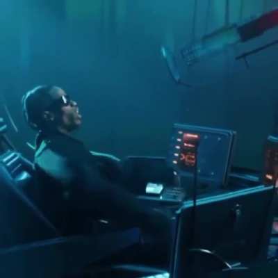New Travis snippet - single tonight?