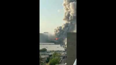 Uma explosão
