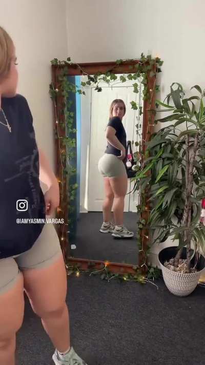 Iamyasmin.vargas