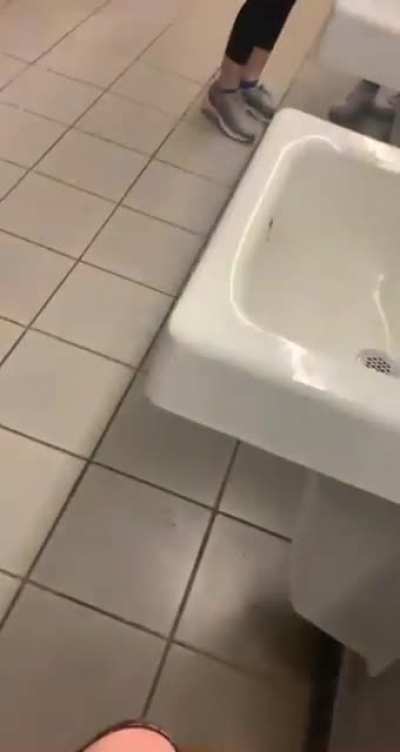 Can’t fight for shit.