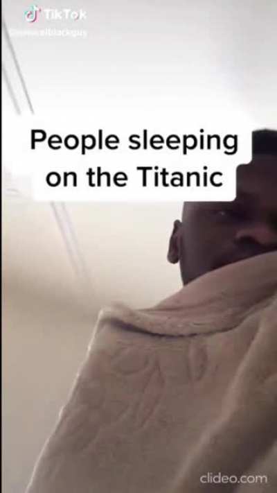 Titanic sinking