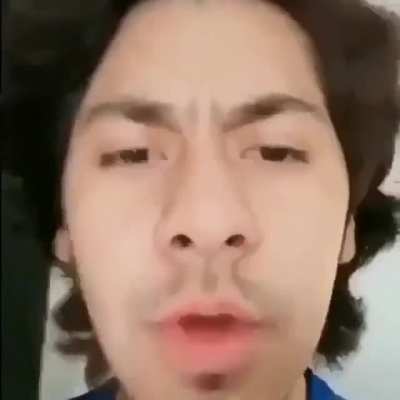 Oye, déjala.