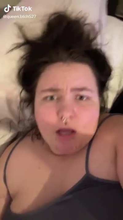 How does someone actually post this kind of video .-.