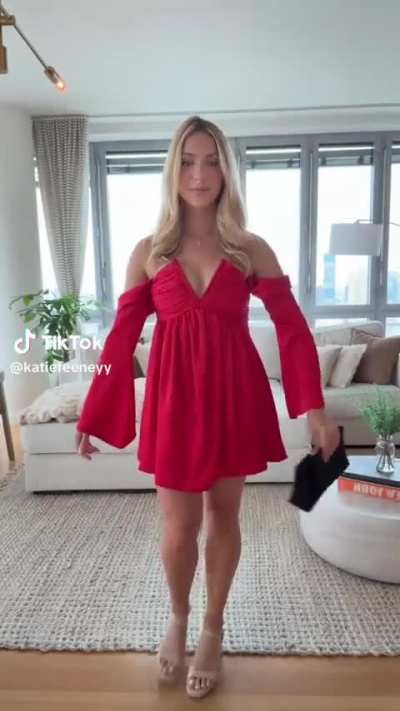 God she's gorgeous