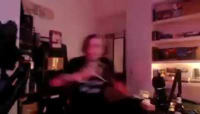 orsson goes chimp