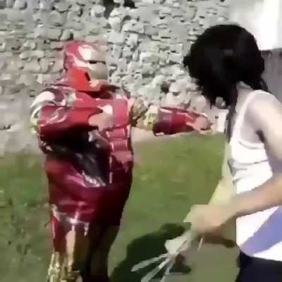 * se destruye *