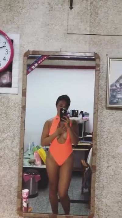 Jessica Orange Bikini Thiccness