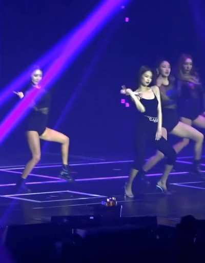 Blackpink - Jennie