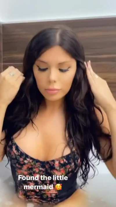 🌊
