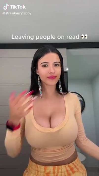 Imagine titfucking her tho
