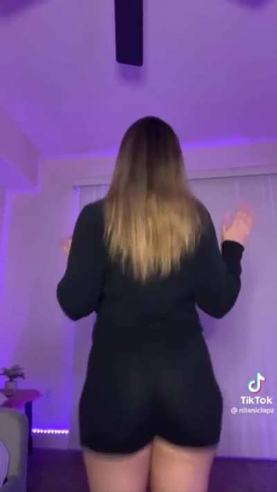 Nini😮<wbr>‍💨😅