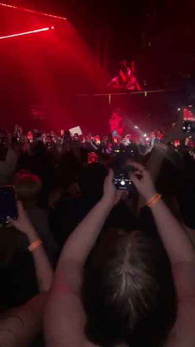 Billie at Prudential Center was an absolute queen 2/22/22