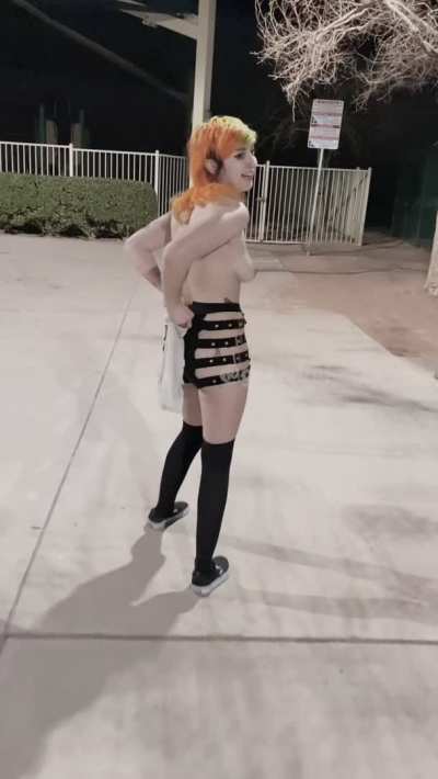 Watch me strut in public